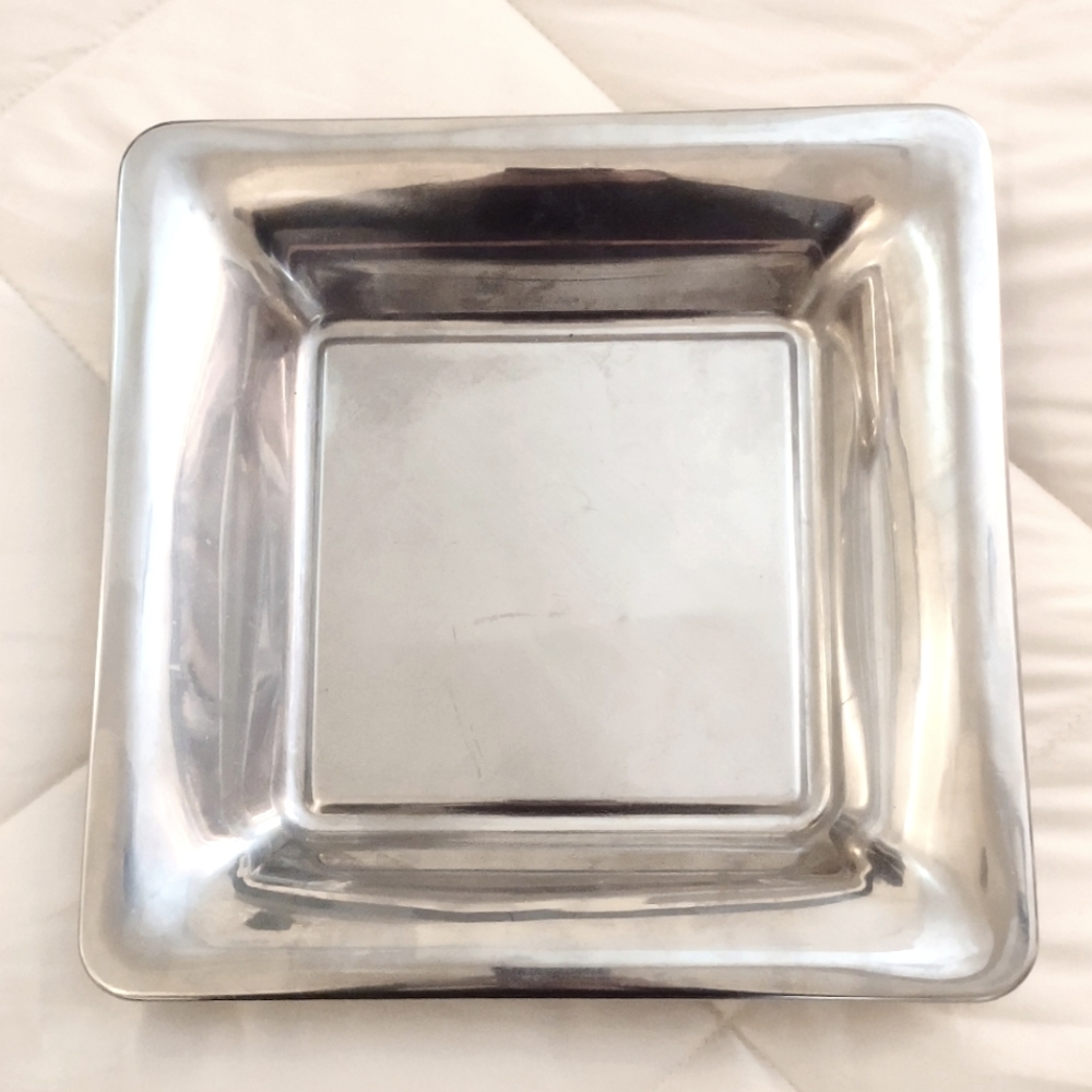 Bon Chef Food Pan Serving Dish Sleek Contemporary Design 12"x 12"